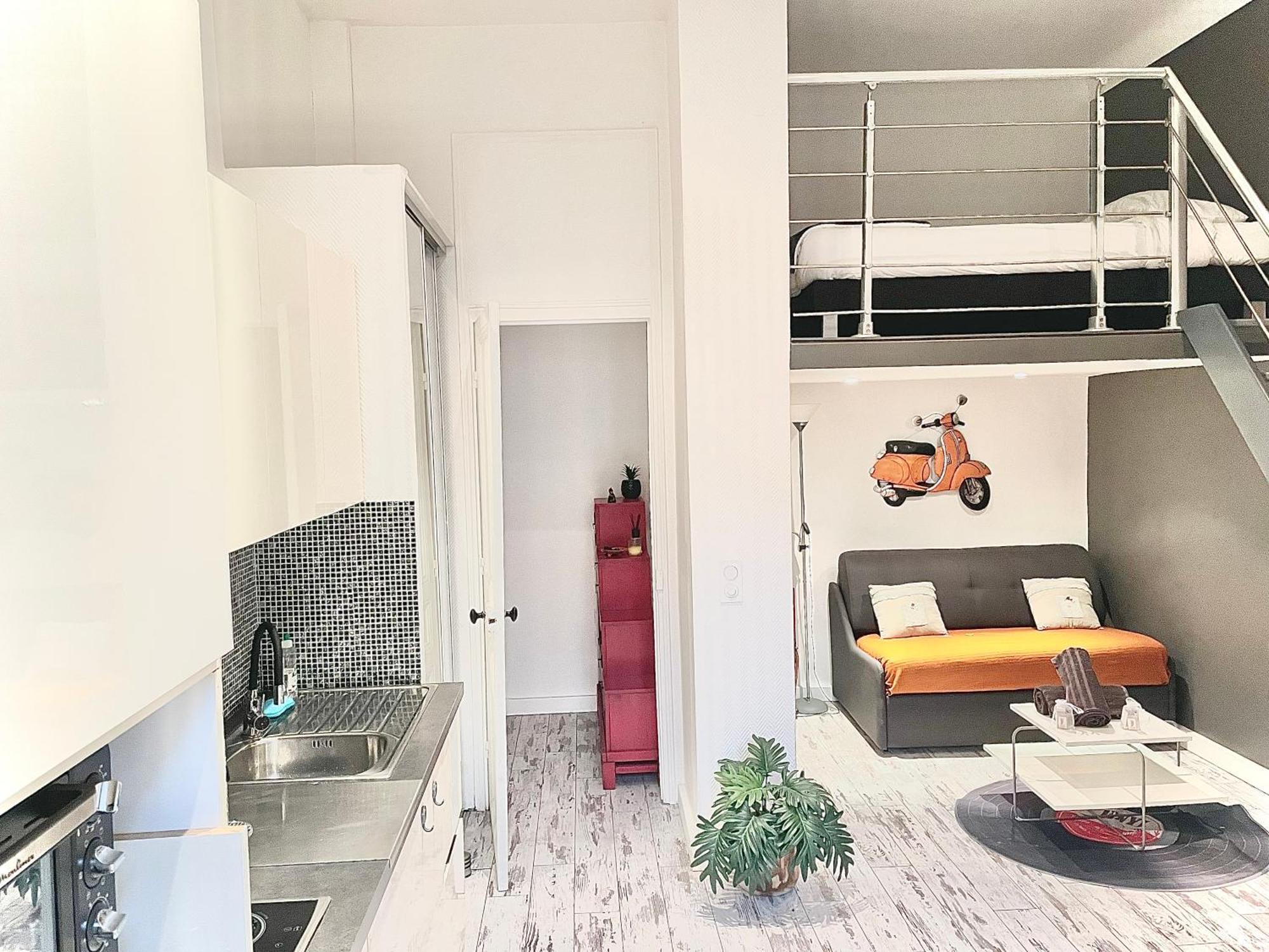 Malyandco Apartment Nisa Exterior foto